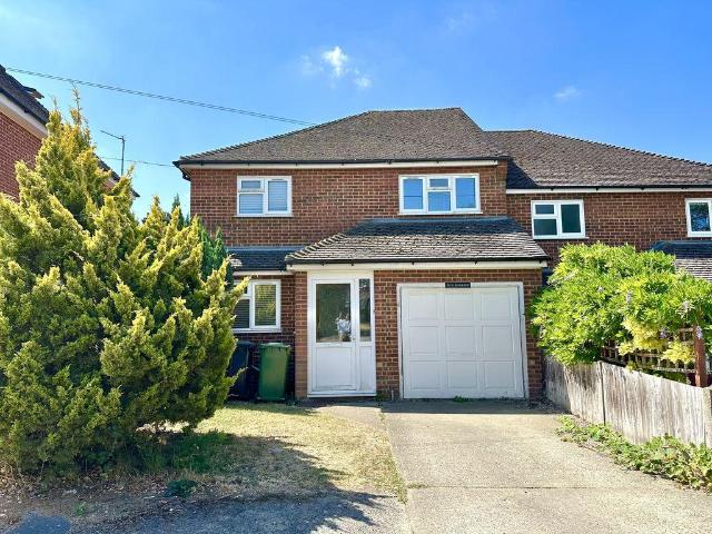 House for rent in Woodcote, Epsom