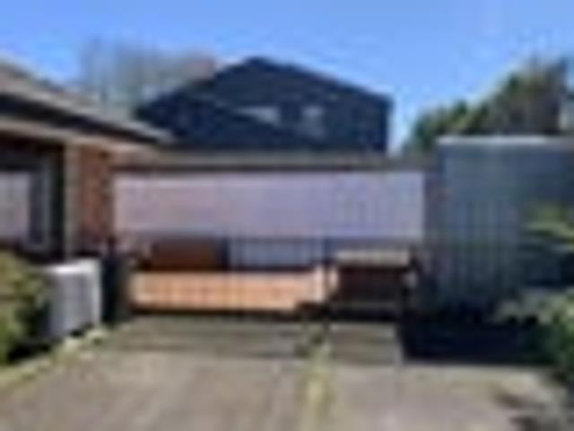 Townhouse for rent in Albert-Eden, Balmoral