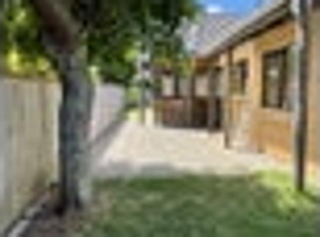 House for rent in Balmoral