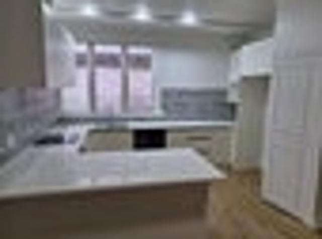 Townhouse for rent in Balmoral