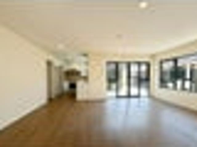 Townhouse for rent in Three Kings, Oroua County
