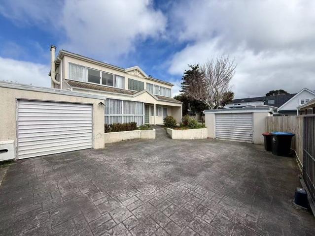 House for rent in Mount Eden, Albert-Eden