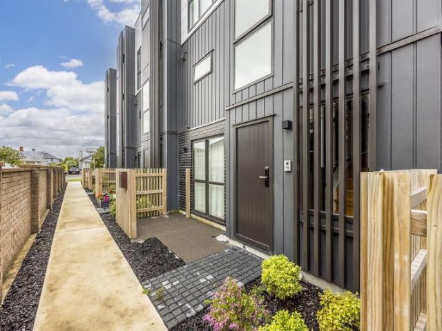 House for rent in Balmoral