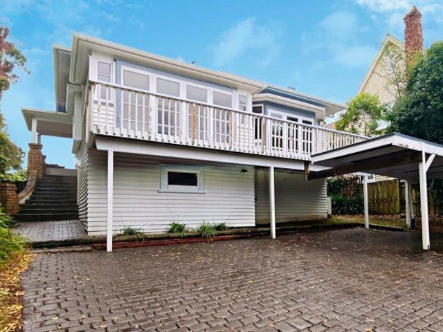 House for rent in Balmoral