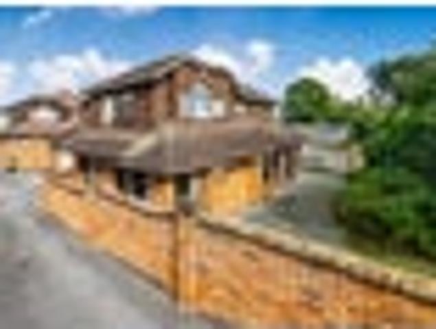 House for sale in Balmoral