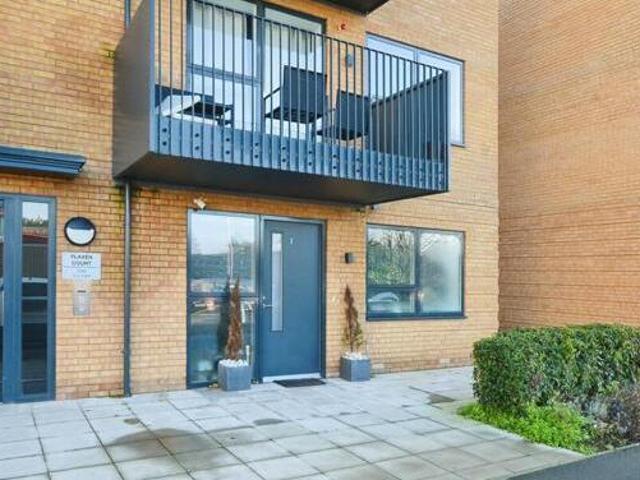 House for sale in Holywell Estate, Watford