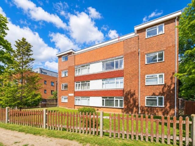 Apartment for rent in Ewell, Surrey