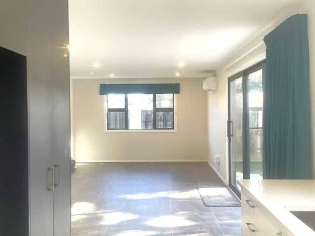 Townhouse for rent in Days Bay, Wellington