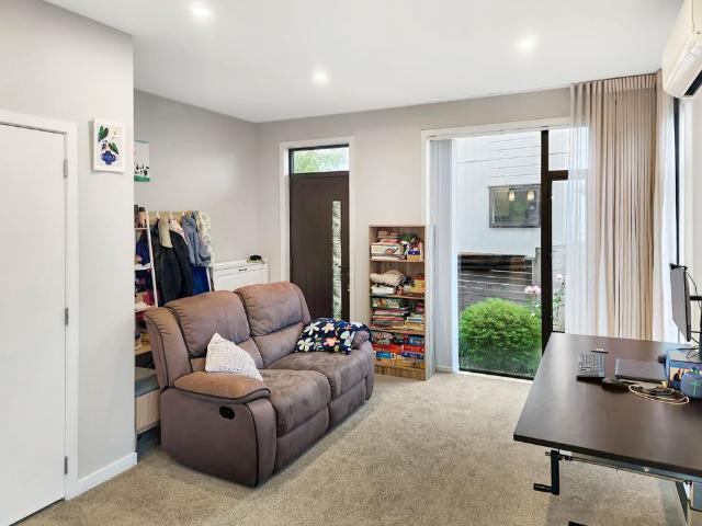 Townhouse for rent in Days Bay, Wellington