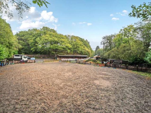 Property for sale in Hirwaun, Penywaun