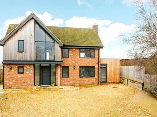 House for sale in Buckingham, Buckinghamshire