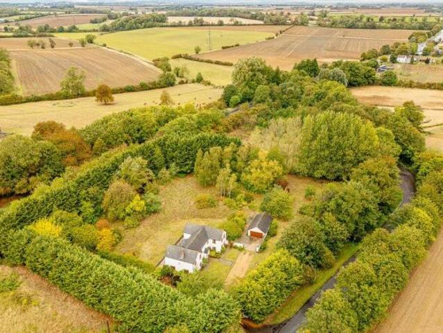 Farm for sale in Brayford, Lincolnshire