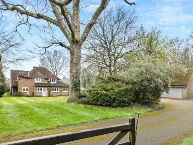 House for sale in Wrecclesham, Fole