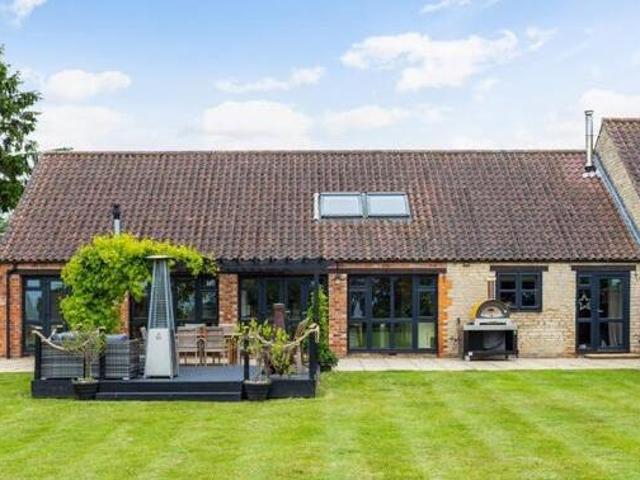House for sale in Brayford, Lincolnshire