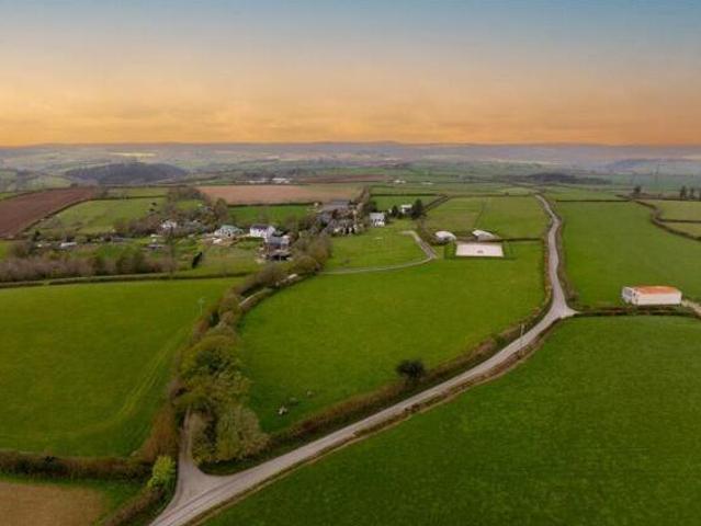House for sale in Lamellion, Cornwall
