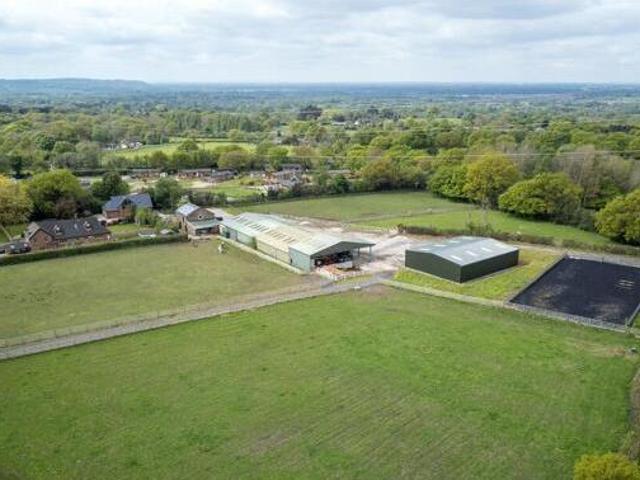 House for sale in Macclesfield, Cheshire East