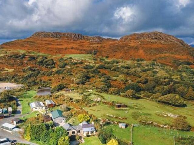 House for sale in Porthmadog, Wales