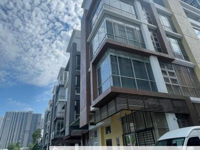 Shop for rent in Petaling, Subang Jaya