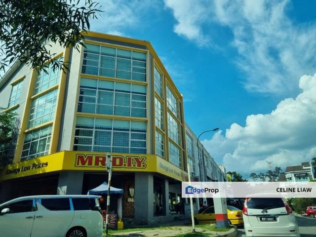 Shop for sale in Petaling, Subang Jaya