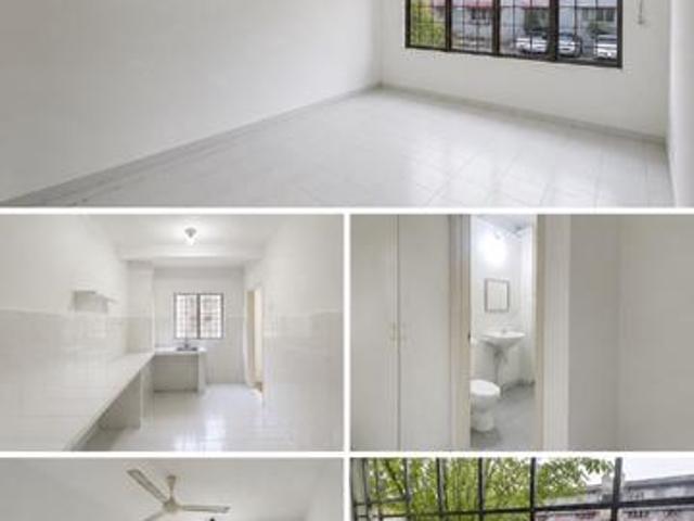 Apartment for sale in Petaling, Subang Jaya