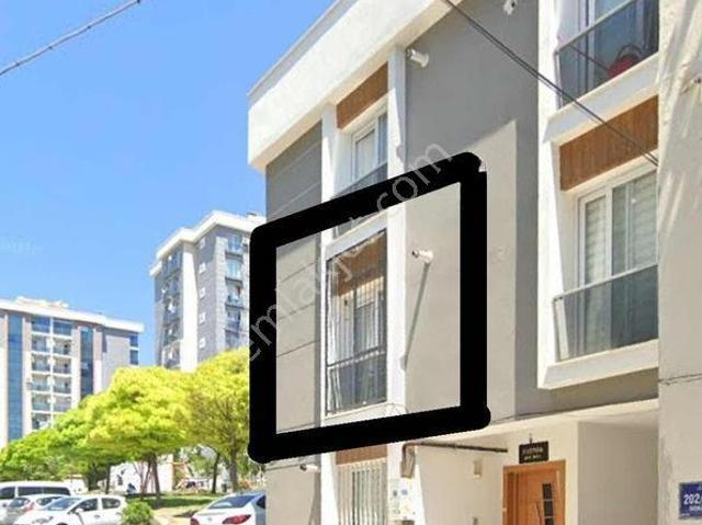 Buca, İzmir içerisinde satılık mülk