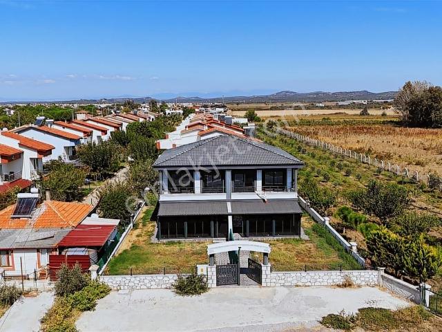 Ayvalik, Balikesir içerisinde satılık Villa