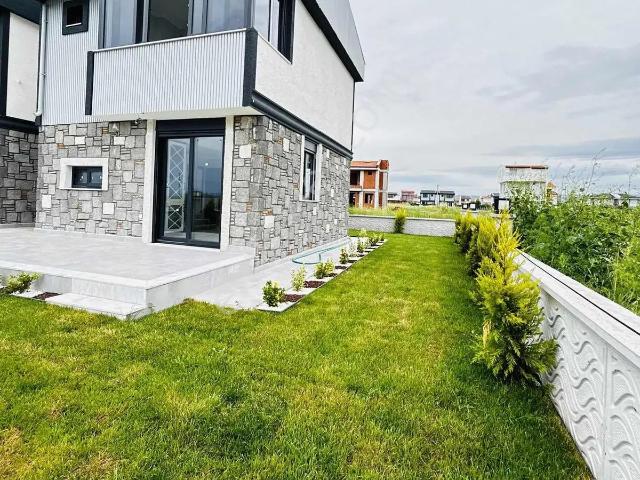 Ayvalik, Balikesir içerisinde satılık Villa