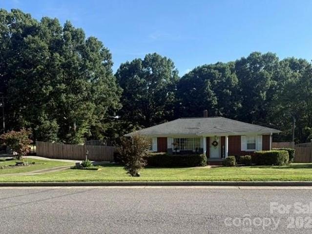 House for sale in Troutman, North Carolina