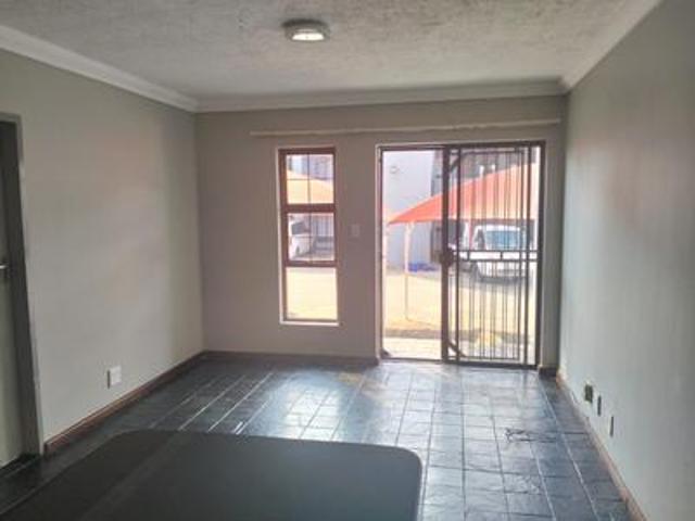 Apartment for rent in Johannesburg Ward 112, City of Johannesburg Metropolitan Municipality