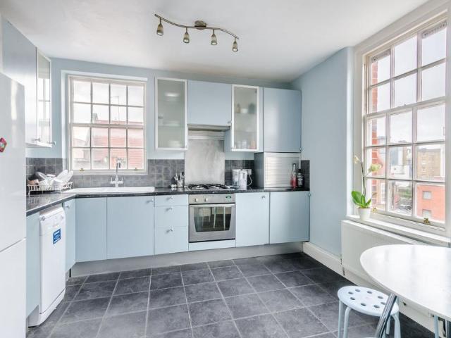 Apartment for rent in Millbank Estate, Greater London