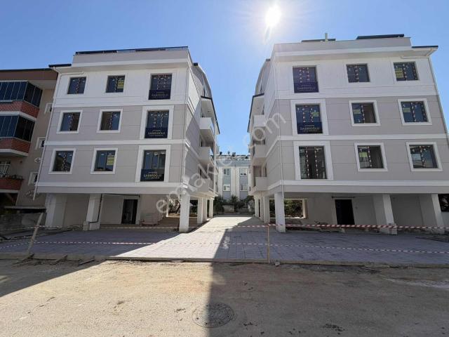 Güney Mahallesi, Körfez içerisinde satılık mülk