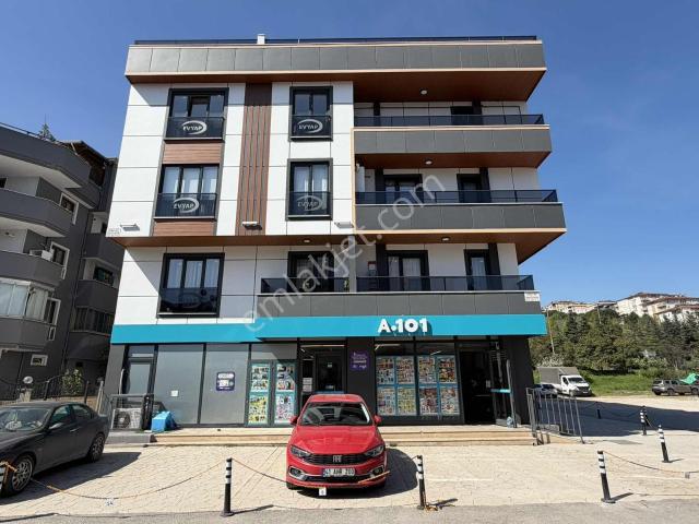 İzmit, Kocaeli içerisinde satılık mülk