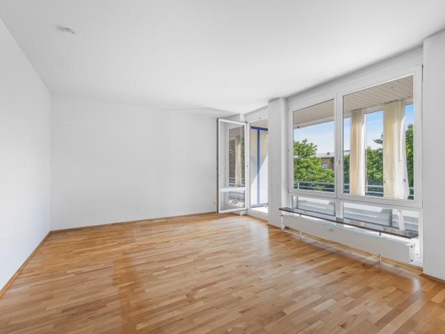 Dachgeschosswohnung kaufen in München, Bayern