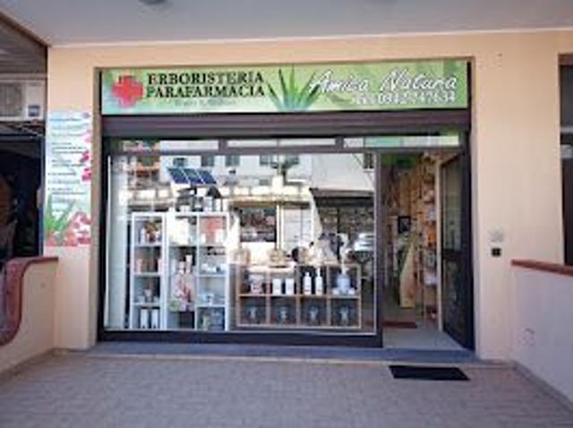 Locale Commerciale in affitto a Roccalumera, Sicilia