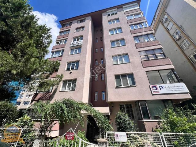 Ataşehir, İstanbul içerisinde kiralık mülk
