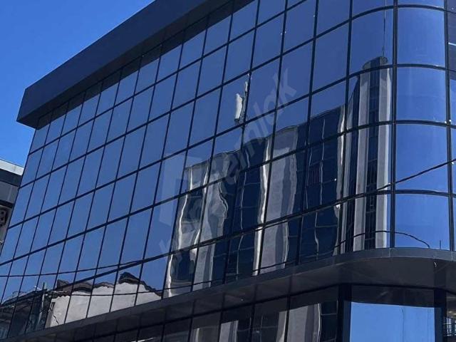 Sancaktepe, İstanbul içerisinde satılık Plaza
