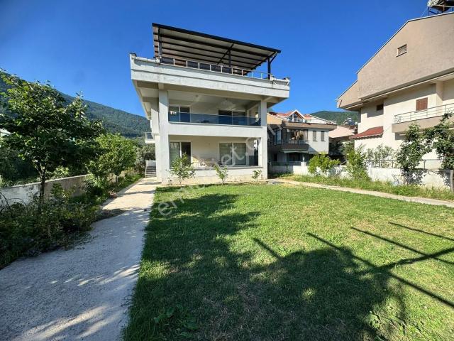 Erdek, Balikesir içerisinde satılık Villa