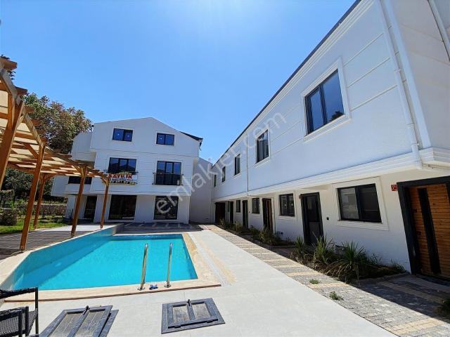 Erdek, Balikesir içerisinde satılık Villa