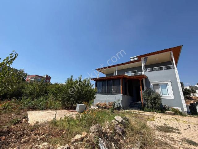 Erdemli, Mersin içerisinde satılık Villa