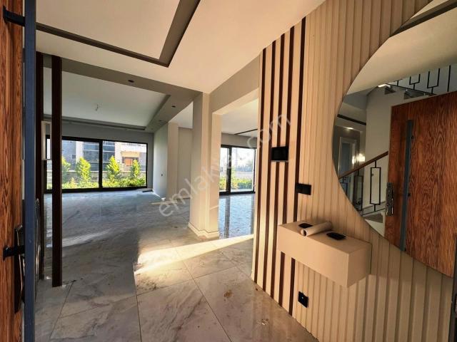 Erdemli, Mersin içerisinde satılık Villa