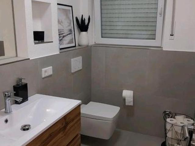 Wohnung kaufen in Gartnisch, Halle