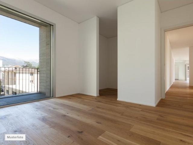 Etagenwohnung kaufen in Hagen, Boele