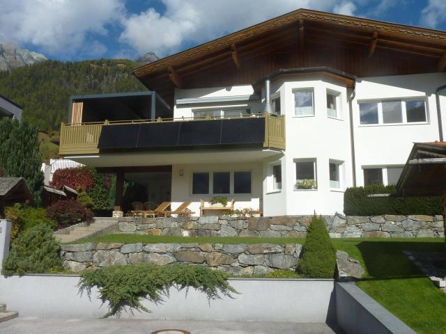 Apartment kaufen in Mellitz, Virgen