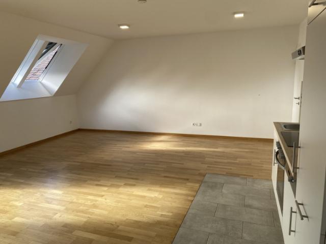 Dachgeschosswohnung kaufen in Floridsdorf, Wien