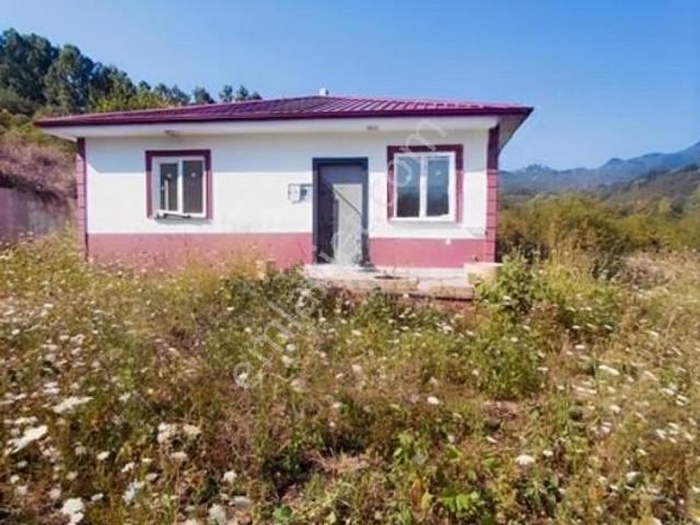 Akyazi, Sakarya içerisinde satılık Villa