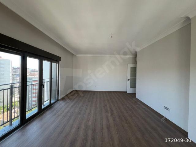 Erenköy Mahallesi, Kadıköy içerisinde satılık mülk