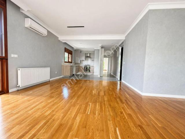 Kadiköy, İstanbul içerisinde satılık mülk
