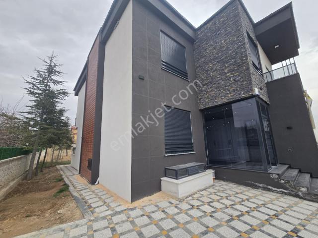 Selçuklu, Konya içerisinde satılık Villa