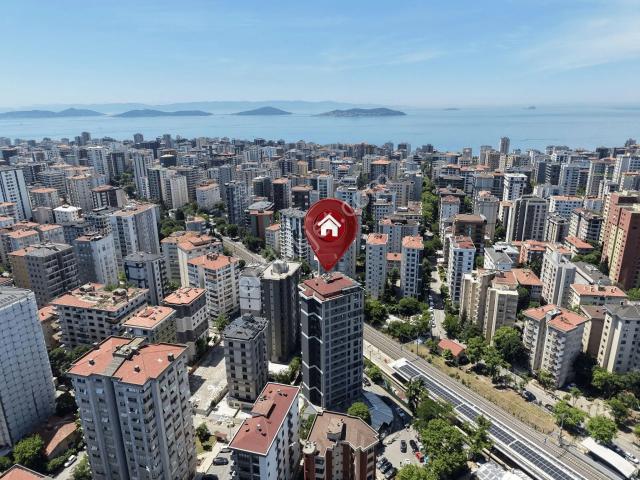 Kadiköy, İstanbul içerisinde kiralık mülk