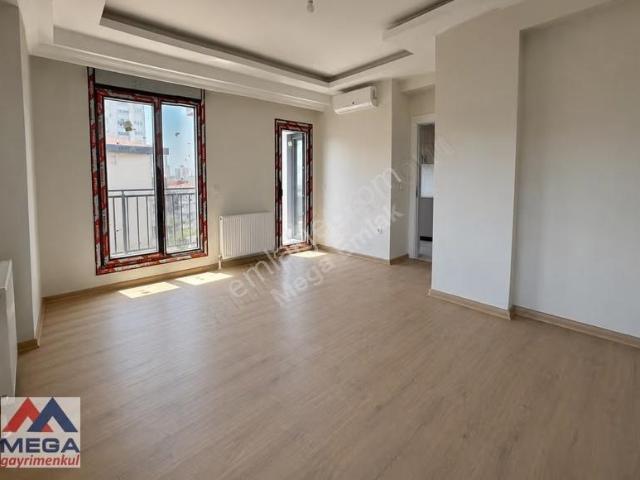 Kadiköy, İstanbul içerisinde kiralık mülk